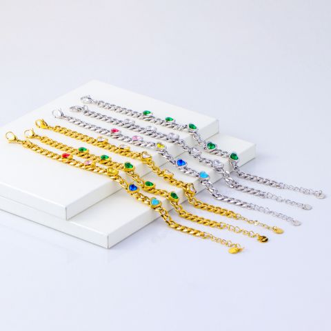 祖母绿心形锆石手链首饰厂家