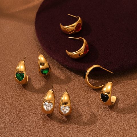 首饰定制C形月牙状镶嵌心形锆石耳钉