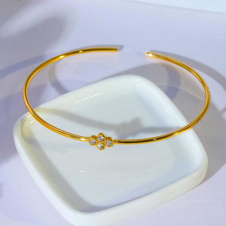 钢线不锈钢镶锆石细钢丝镀金妇女手镯饰品工厂