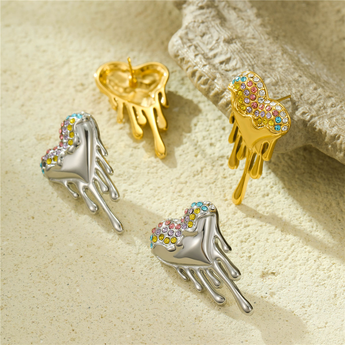 心形水钻镶嵌时尚耳钉