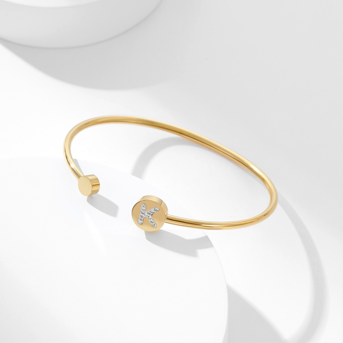 镀金微米密镶钻石字母开口手镯
